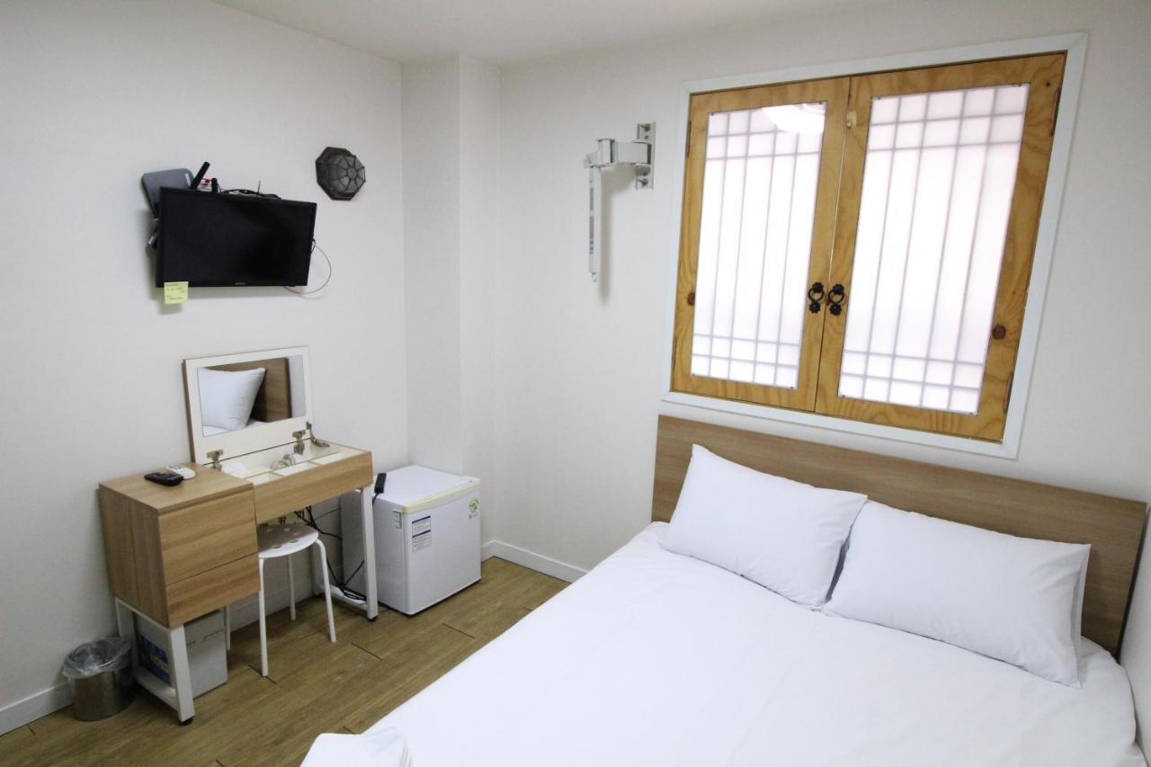Hotel Golden Park Myeongdong Σεούλ Εξωτερικό φωτογραφία