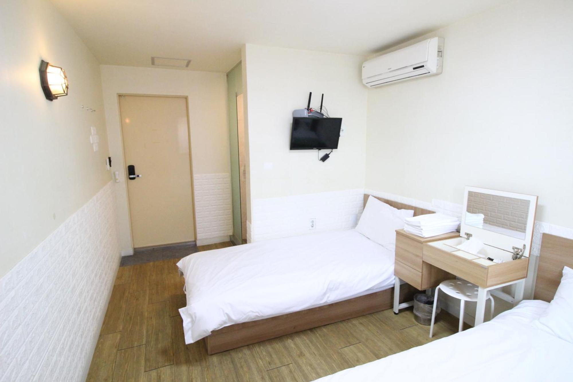 Hotel Golden Park Myeongdong Σεούλ Εξωτερικό φωτογραφία